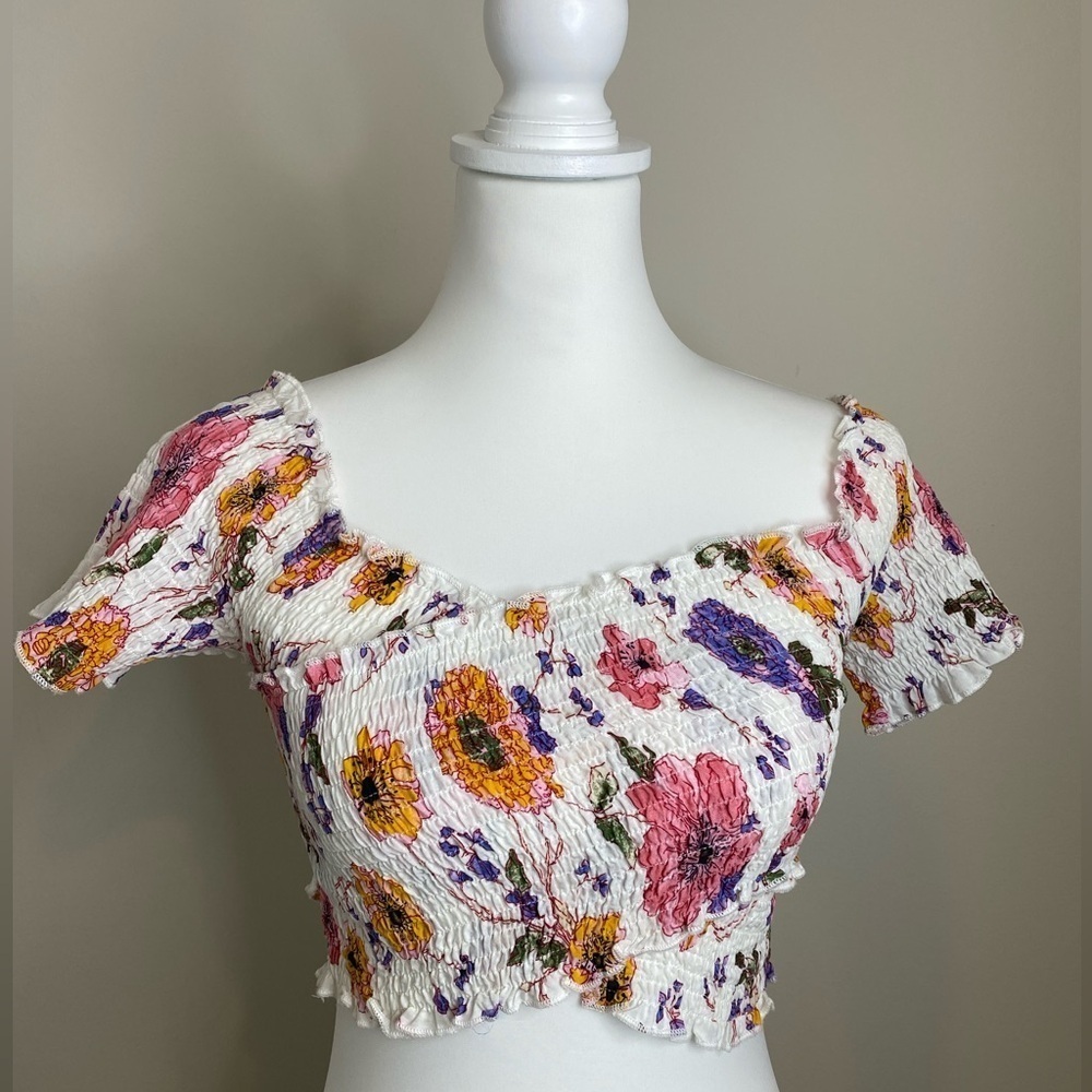 étophe studios cropped rouged asymmetrical floral white top size Medium - Picture 2 of 9